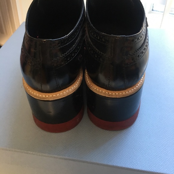 Prada shoes size 8 - Picture 4 of 8